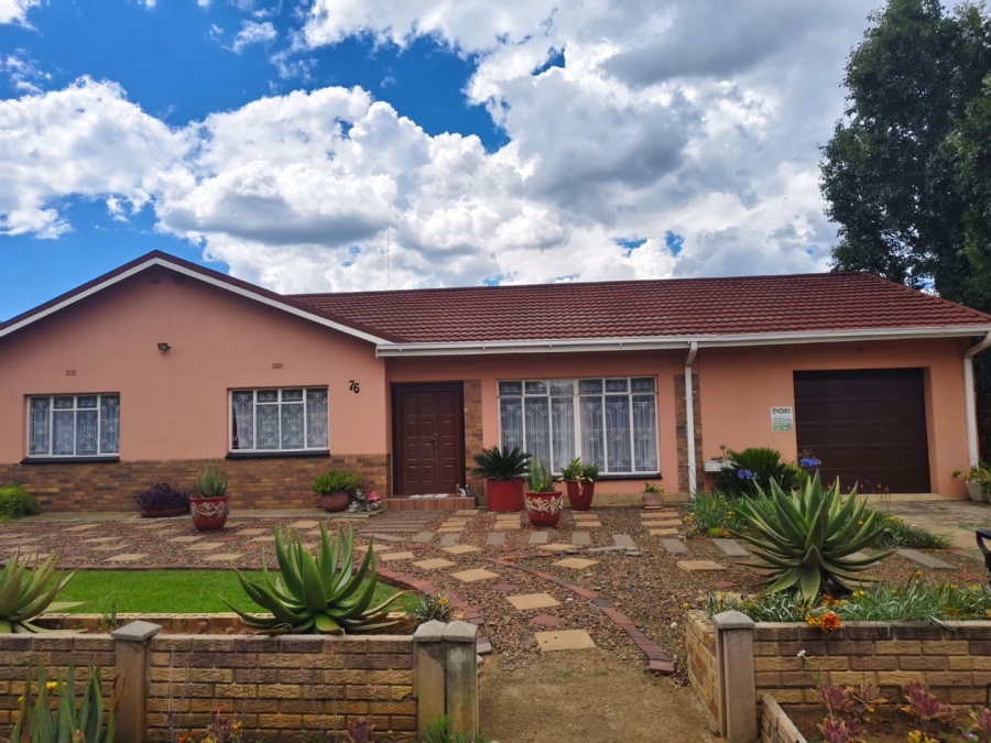 2 Bedroom Property for Sale in Bloemhof North West